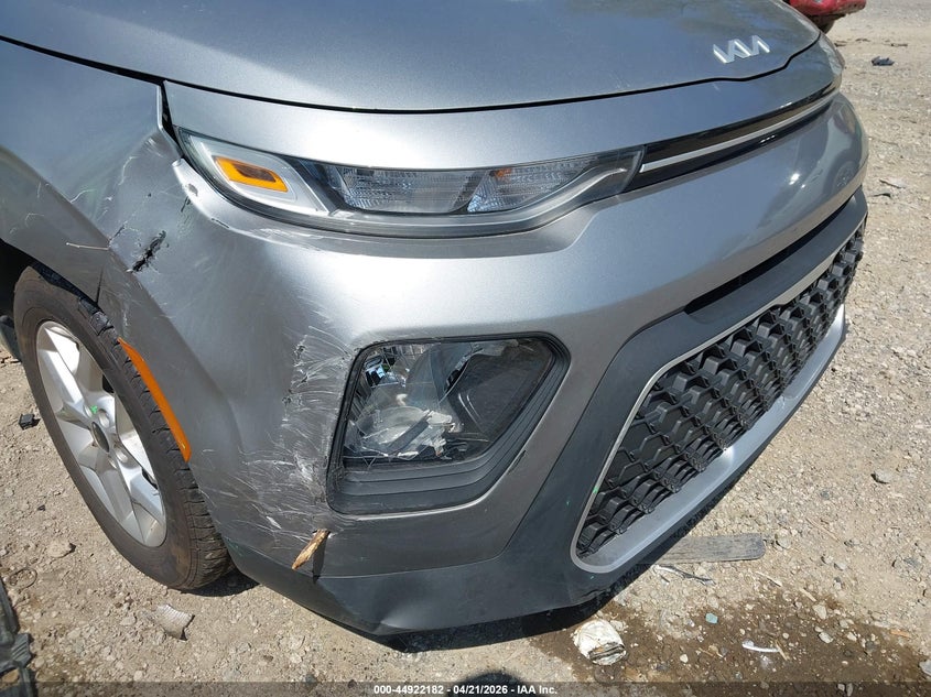 2022 Kia Soul VIN KNDJ23AU2N7816448 IAAI salvage auction — FRONT END, Salvage Title, sold $1,800 on 2026-07-18 (photo 6)