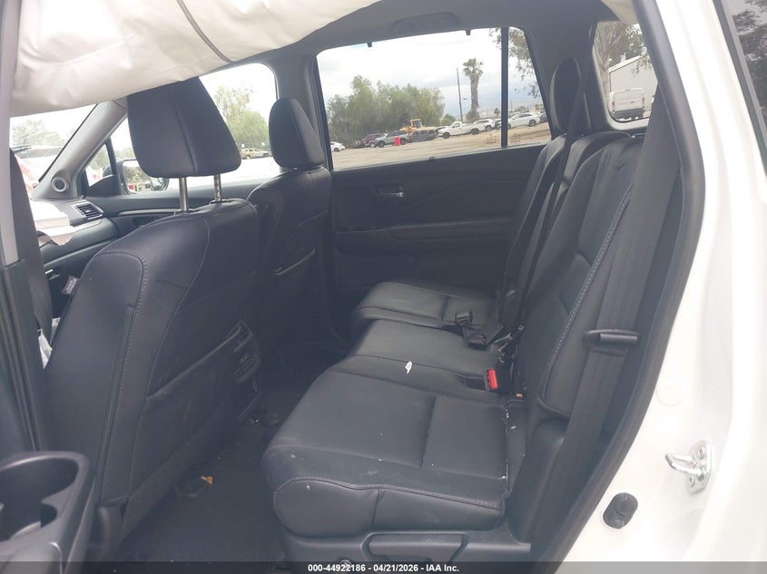 2021 Honda Pilot VIN 5FNYF5H25MB024242 IAAI salvage auction — FRONT END, Salvage (California), sold $9,600 on 2026-07-27 (photo 8)