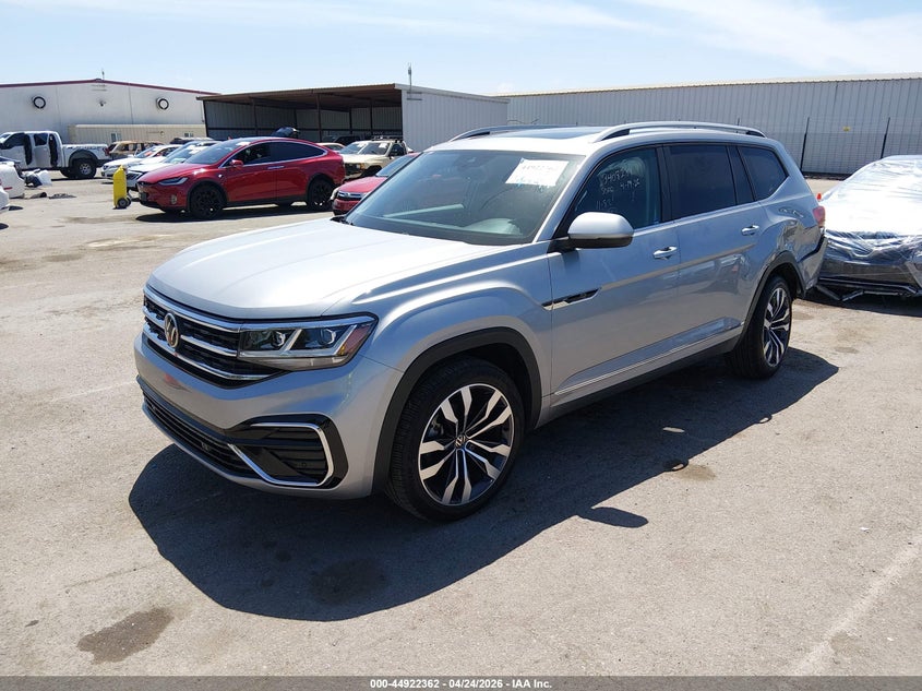 2021 Volkswagen Atlas VIN 1V2SR2CA2MC572785 IAAI salvage auction — REAR END, Salvage Title, sold $8,000 on 2026-07-10 (photo 2)