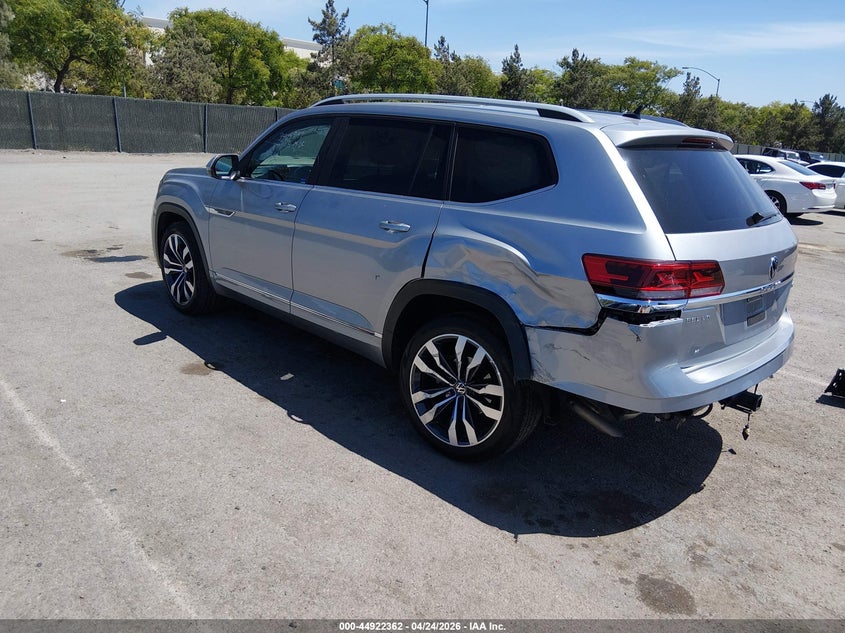 2021 Volkswagen Atlas VIN 1V2SR2CA2MC572785 IAAI salvage auction — REAR END, Salvage Title, sold $8,000 on 2026-07-10 (photo 3)