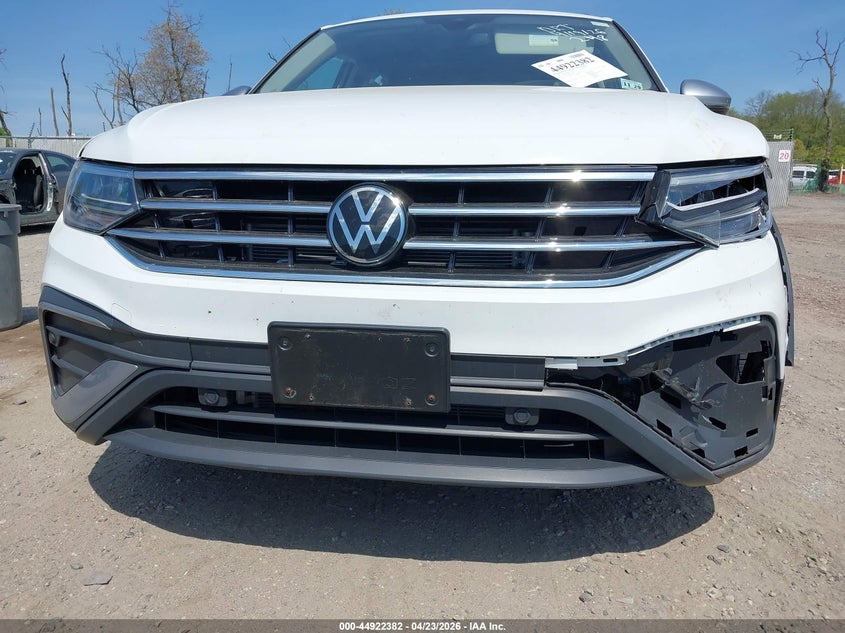 2024 Volkswagen Tiguan VIN 3VVAB7AX2RM216642 IAAI salvage auction — FRONT END, Salvage (New Jersey), sold $8,400 on 2026-07-28 (photo 6)