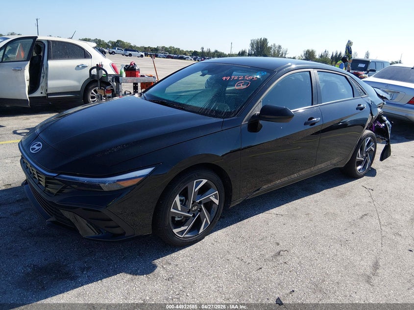 2025 Hyundai Elantra VIN KMHLM4DGXSU048032 IAAI salvage auction — LEFT REAR, Salvage Title, sold $4,950 on 2026-07-09 (photo 2)