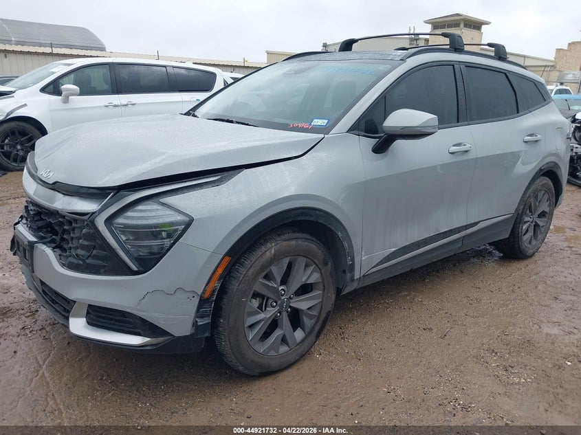 2025 Kia Sportage VIN 5XYK43DF5SG304161 IAAI salvage auction — FRONT & REAR, Original (Texas), sold $7,700 on 2026-07-29 (photo 2)