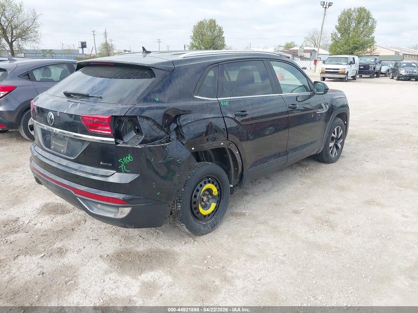2023 Volkswagen Atlas cross sport VIN 1V2LC2CA0PC227815 IAAI salvage auction — REAR END, Salvage (Illinois), sold $12,150 on 2026-07-14 (photo 4)