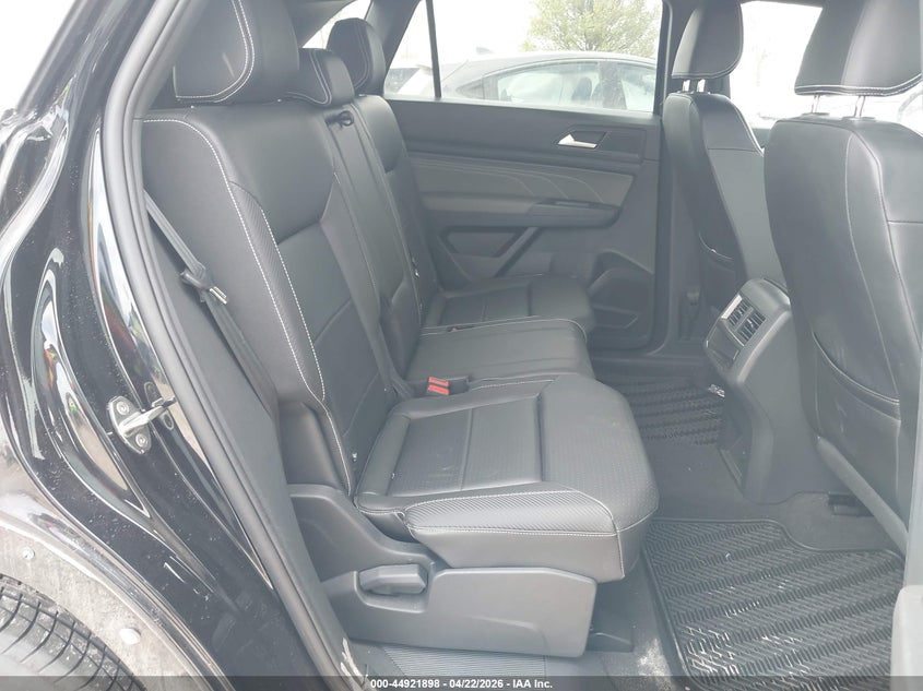 2023 Volkswagen Atlas cross sport VIN 1V2LC2CA0PC227815 IAAI salvage auction — REAR END, Salvage (Illinois), sold $12,150 on 2026-07-14 (photo 8)
