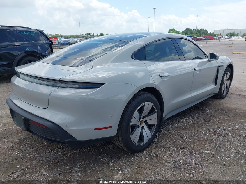 2022 Porsche Taycan VIN WP0AA2Y11NSA16037 IAAI salvage auction — UNKNOWN, Salvage (Texas), sold $125 on 2026-07-30 (photo 4)