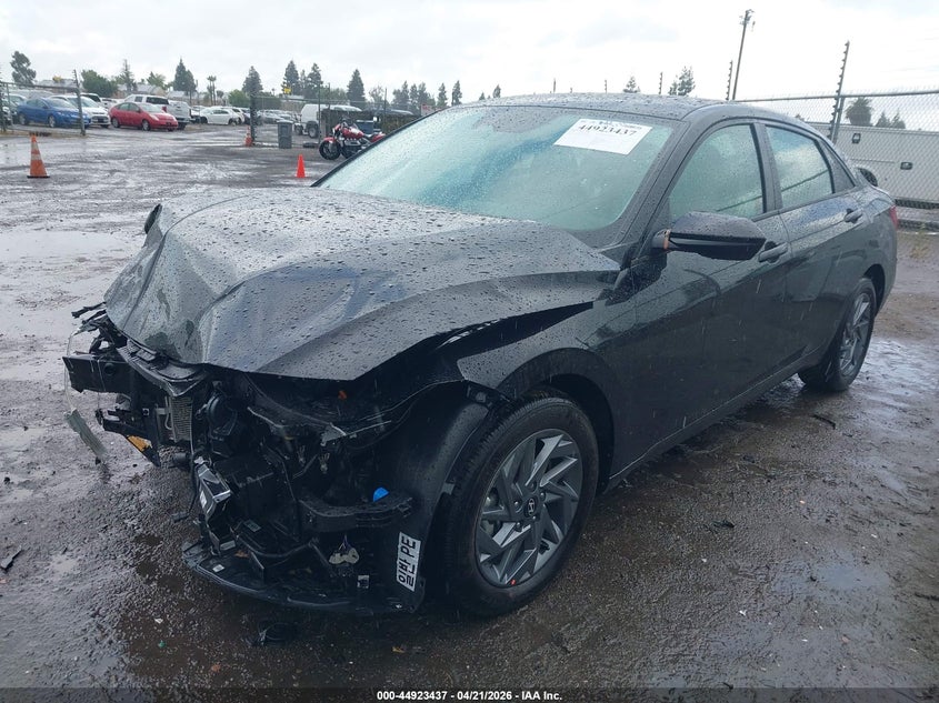 2026 Hyundai Elantra VIN KMHLM4DJ2TU198164 IAAI salvage auction — FRONT END, Salvage Title, sold $1,800 on 2026-07-21 (photo 2)