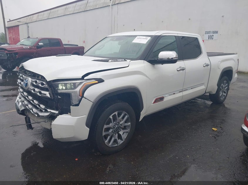 2024 Toyota Tundra VIN 5TFMC5EC9RX007736 IAAI salvage auction — Front End, Salvage (Oregon), sold $25,250 on 2026-09-12 (photo 2)