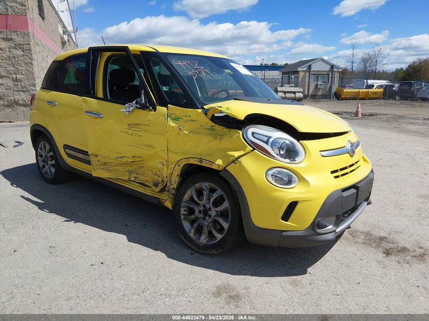 2014 Fiat 500l VIN ZFBCFADH5EZ028951 IAAI salvage auction — RIGHT SIDE, Salvage (Maine), sold $275 on 2026-07-13 (photo 1)
