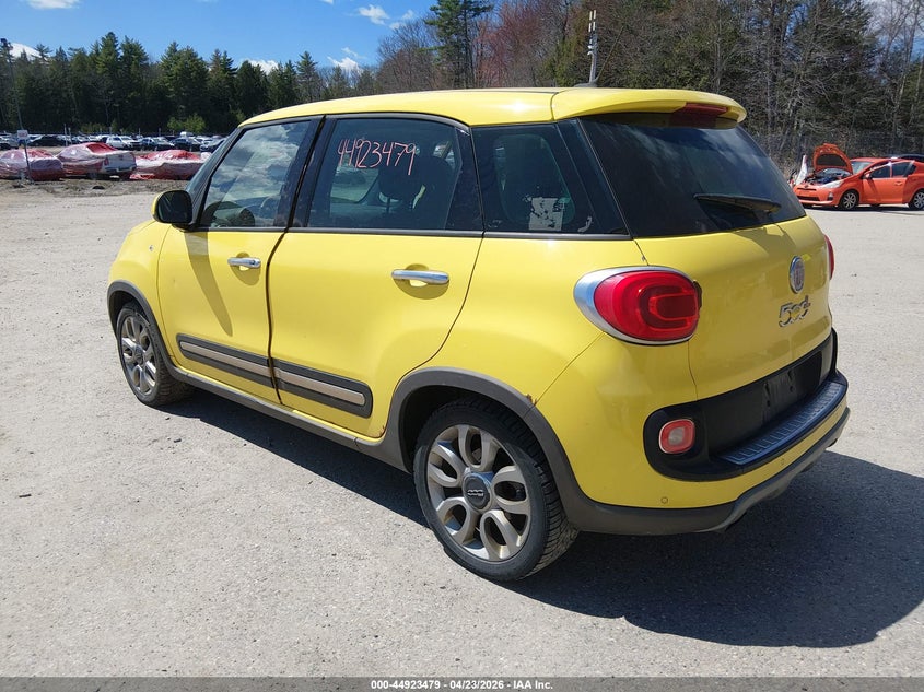 2014 Fiat 500l VIN ZFBCFADH5EZ028951 IAAI salvage auction — RIGHT SIDE, Salvage (Maine), sold $275 on 2026-07-13 (photo 3)