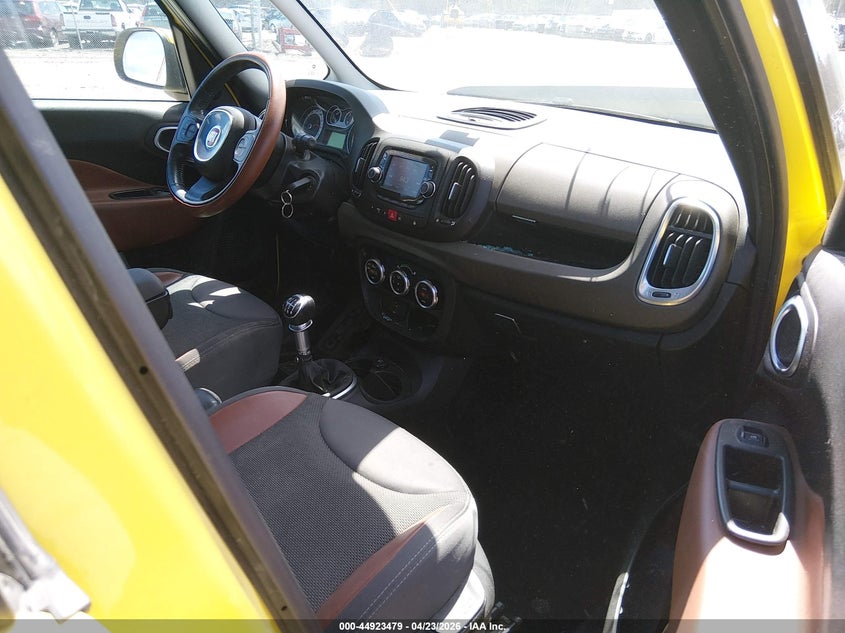 2014 Fiat 500l VIN ZFBCFADH5EZ028951 IAAI salvage auction — RIGHT SIDE, Salvage (Maine), sold $275 on 2026-07-13 (photo 5)
