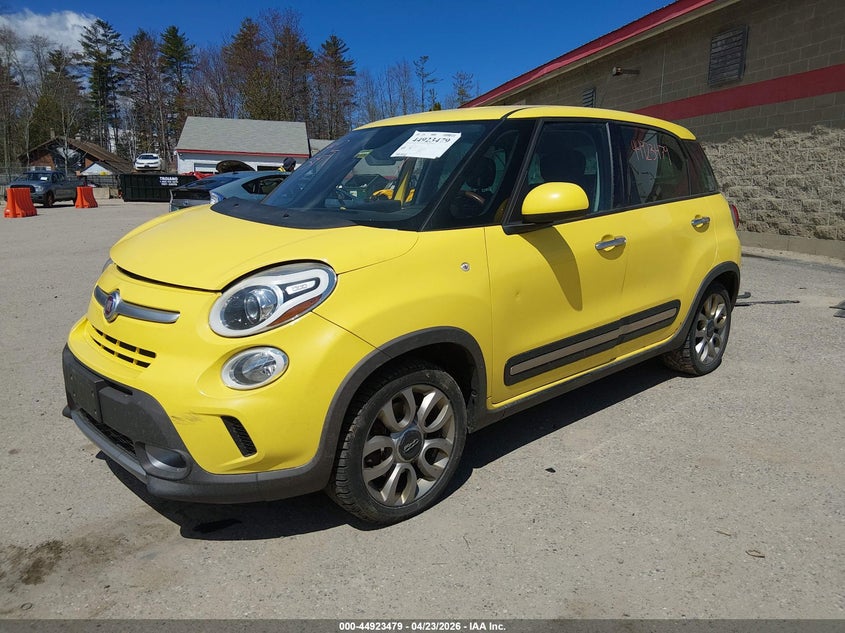 2014 Fiat 500l VIN ZFBCFADH5EZ028951 IAAI salvage auction — RIGHT SIDE, Salvage (Maine), sold $275 on 2026-07-13 (photo 2)
