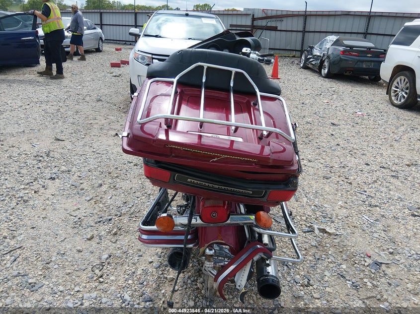 2006 Harley-davidson Flhtcui VIN 1HD1FCW156Y600798 IAAI salvage auction — ROLLOVER, Original (Texas), sold $950 on 2026-07-07 (photo 6)