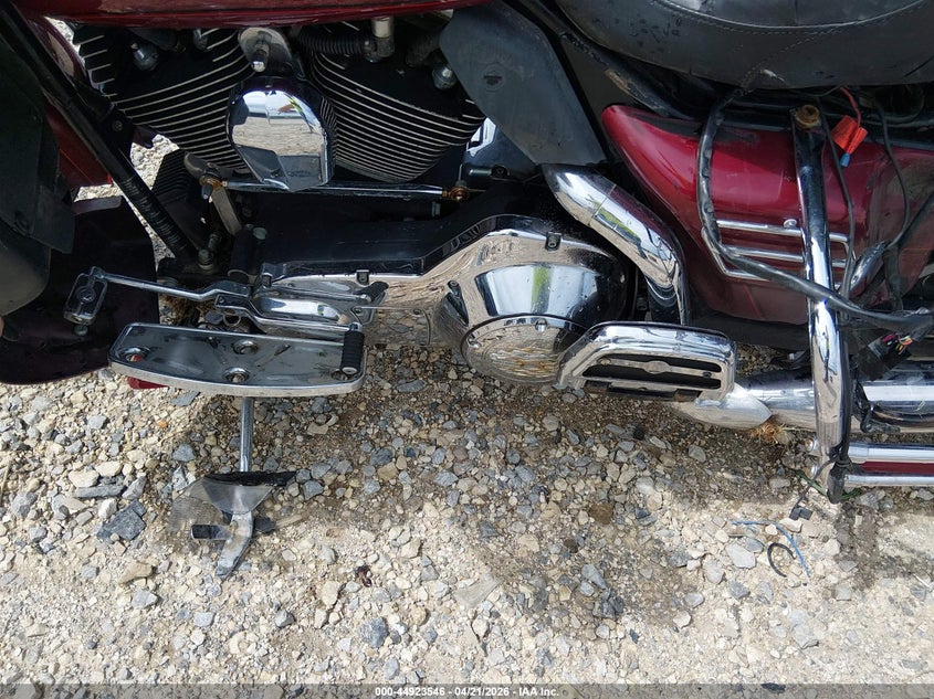2006 Harley-davidson Flhtcui VIN 1HD1FCW156Y600798 IAAI salvage auction — ROLLOVER, Original (Texas), sold $950 on 2026-07-07 (photo 9)