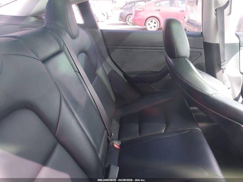 2019 Tesla Model 3 VIN 5YJ3E1EA2KF441543 IAAI salvage auction — RIGHT SIDE, Bill Of Sale (Washington), sold $6,600 on 2026-08-03 (photo 8)