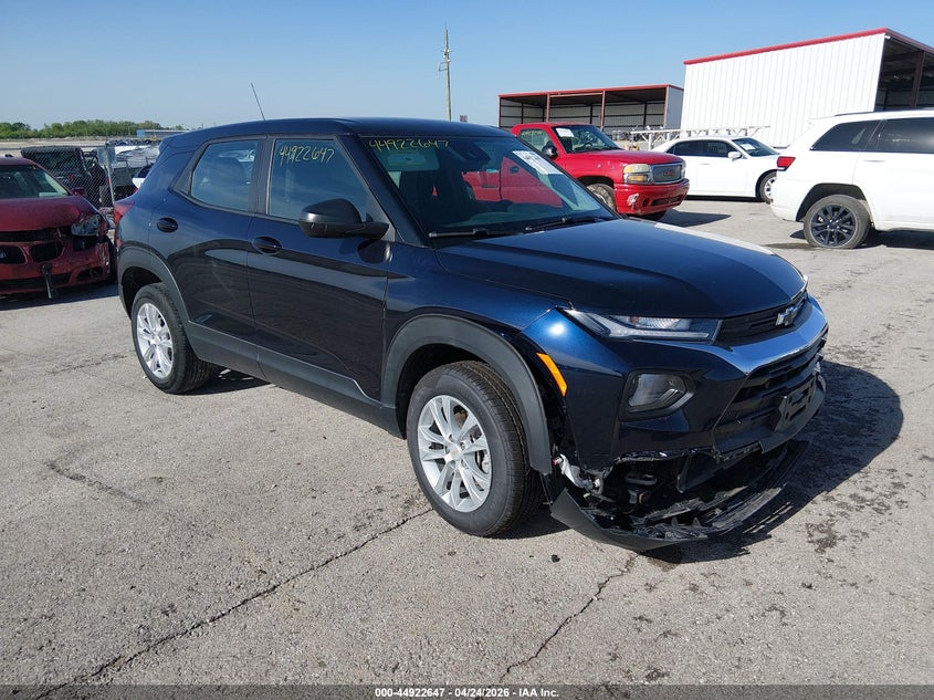 2021 Chevrolet Trailblazer VIN KL79MMS25MB152624 IAAI salvage auction — FRONT END, Salvage Title, sold $2,950 on 2026-07-30 (photo 1)