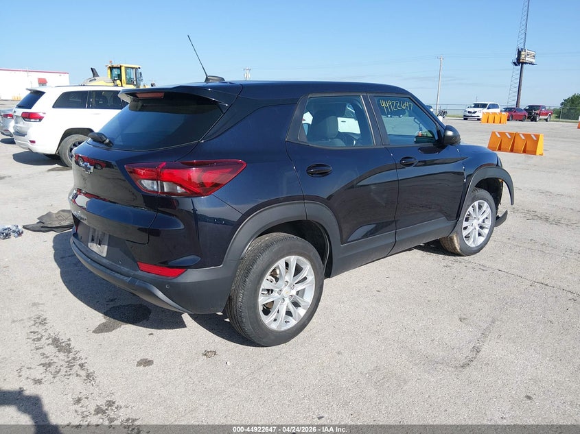 2021 Chevrolet Trailblazer VIN KL79MMS25MB152624 IAAI salvage auction — FRONT END, Salvage Title, sold $2,950 on 2026-07-30 (photo 4)
