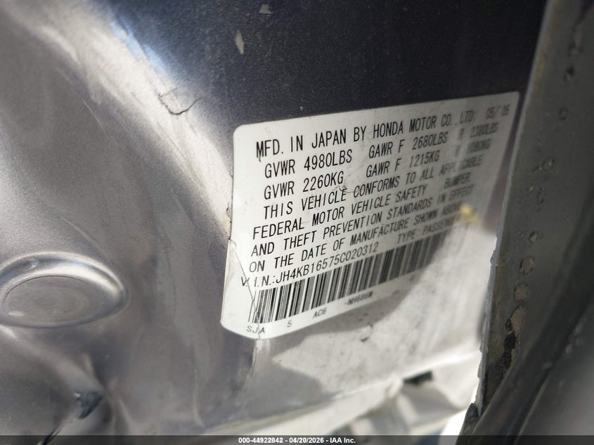 2005 Acura Rl VIN JH4KB16575C020312 IAAI salvage auction — ALL OVER, Non-Repairable (California), sold $125 on 2026-07-09 (photo 9)