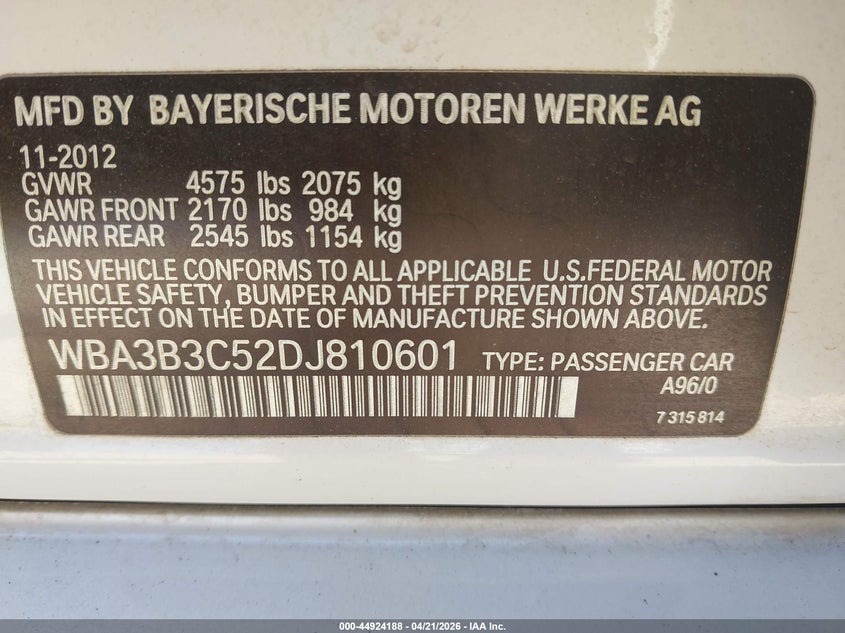 2013 BMW 3er VIN WBA3B3C52DJ810601 IAAI salvage auction — RIGHT SIDE, Salvage Title, sold $875 on 2026-07-09 (photo 9)