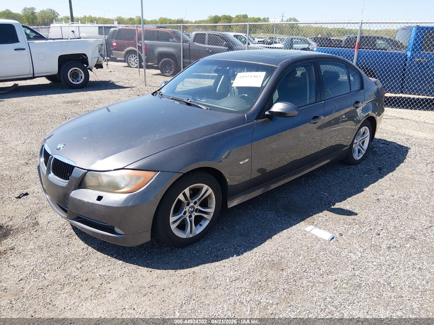 2008 BMW 3 series VIN WBAVC93558K043805 IAAI salvage auction — NORMAL WEAR, Clear (Michigan), sold $450 on 2026-07-20 (photo 2)