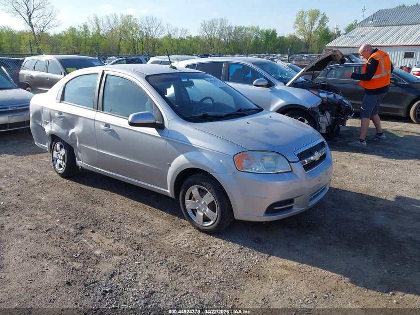 2009 Chevrolet Aveo VIN KL1TD56E89B601988 IAAI salvage auction — LEFT & RIGHT, Salvage (Illinois), sold $425 on 2026-07-13 (photo 1)