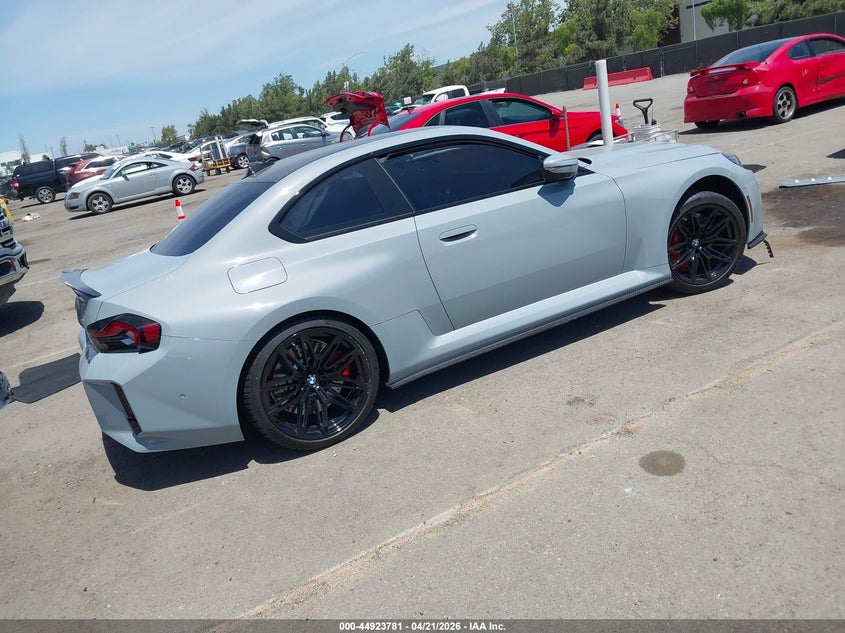 2026 BMW M2 VIN 3MF23DM0XT8G05703 IAAI salvage auction — LEFT SIDE, Salvage (California), sold $41,000 on 2026-08-24 (photo 4)