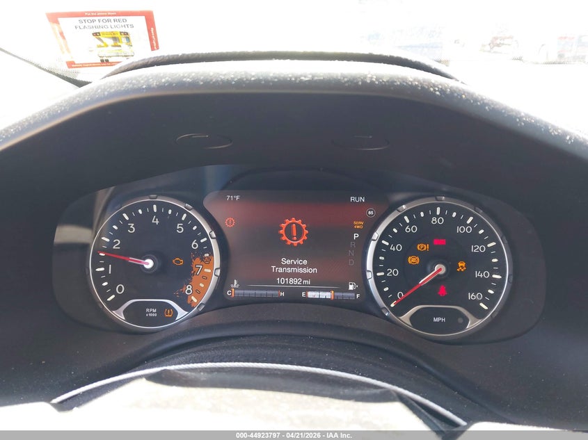 2017 Jeep Renegade VIN ZACCJBDB0HPF72824 IAAI salvage auction — FRONT END, Salvage (New Jersey), sold $1,650 on 2026-07-28 (photo 7)