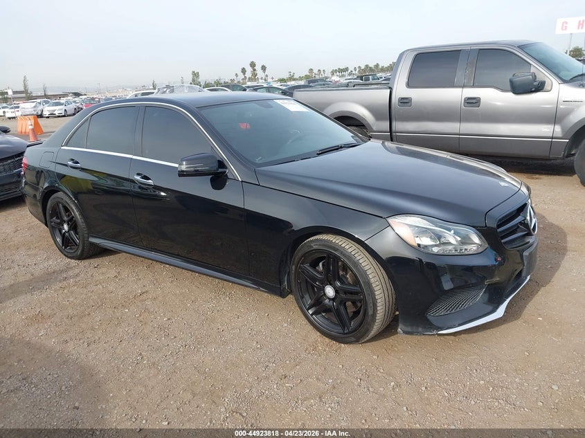 2014 Mercedes-benz E-klasse VIN WDDHF5KB6EA925337 IAAI salvage auction — LEFT REAR, Salvage Title, sold $3,175 on 2026-07-13 (photo 1)
