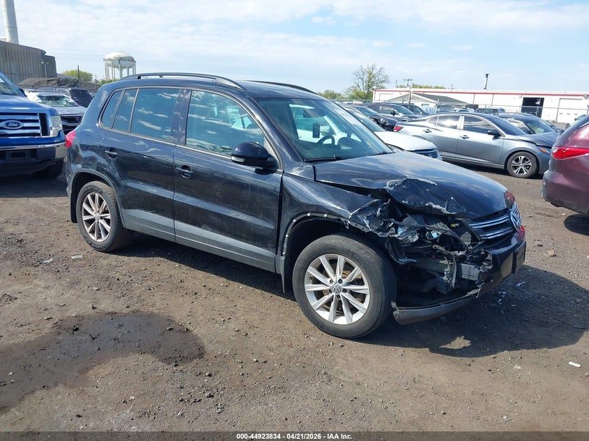 2015 Volkswagen Tiguan VIN WVGBV7AX7FW522592 IAAI salvage auction — NORMAL WEAR, Salvage (Texas), sold $225 on 2026-07-29 (photo 1)