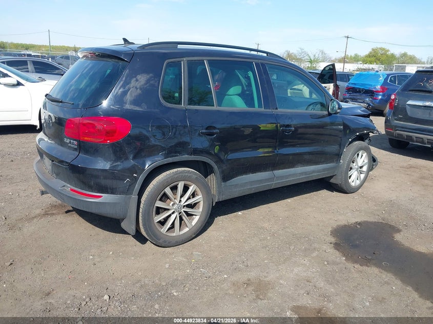 2015 Volkswagen Tiguan VIN WVGBV7AX7FW522592 IAAI salvage auction — NORMAL WEAR, Salvage (Texas), sold $225 on 2026-07-29 (photo 4)