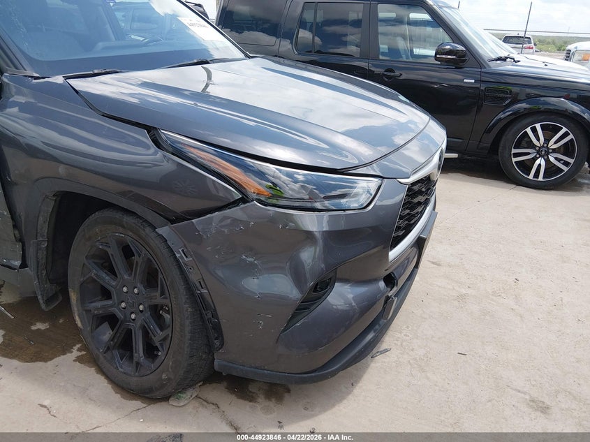 2023 Toyota Highlander VIN 5TDKDRAHXPS017580 IAAI salvage auction — RIGHT FRONT, Original (Texas), sold $350 on 2026-07-28 (photo 6)