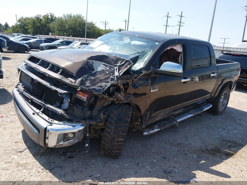 2018 Toyota Tundra VIN 5TFAW5F14JX729403 IAAI salvage auction — RIGHT FRONT, Original (Texas), sold $8,200 on 2026-07-11 (photo 2)
