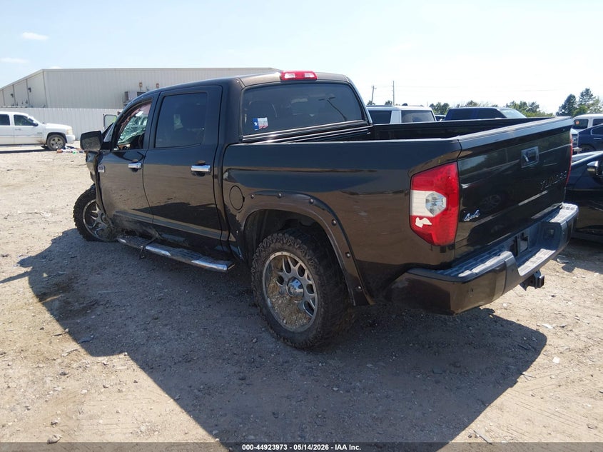 2018 Toyota Tundra VIN 5TFAW5F14JX729403 IAAI salvage auction — RIGHT FRONT, Original (Texas), sold $8,200 on 2026-07-11 (photo 3)