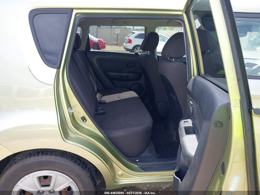 2013 Kia Soul VIN KNDJT2A57D7612372 IAAI salvage auction — REAR END, Salvage - Dealer Only (Ohio), sold $875 on 2026-07-16 (photo 8)