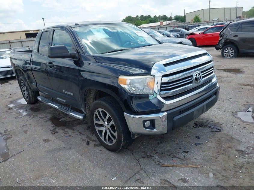 2017 Toyota Tundra VIN 5TFRM5F10HX111952 IAAI salvage auction — REAR END, Original (Texas), sold $7,600 on 2026-07-15 (photo 1)