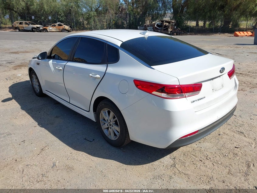 2017 Kia Optima VIN 5XXGT4L35HG143524 IAAI salvage auction — RIGHT FRONT, Salvage (California), sold $2,475 on 2026-07-14 (photo 3)
