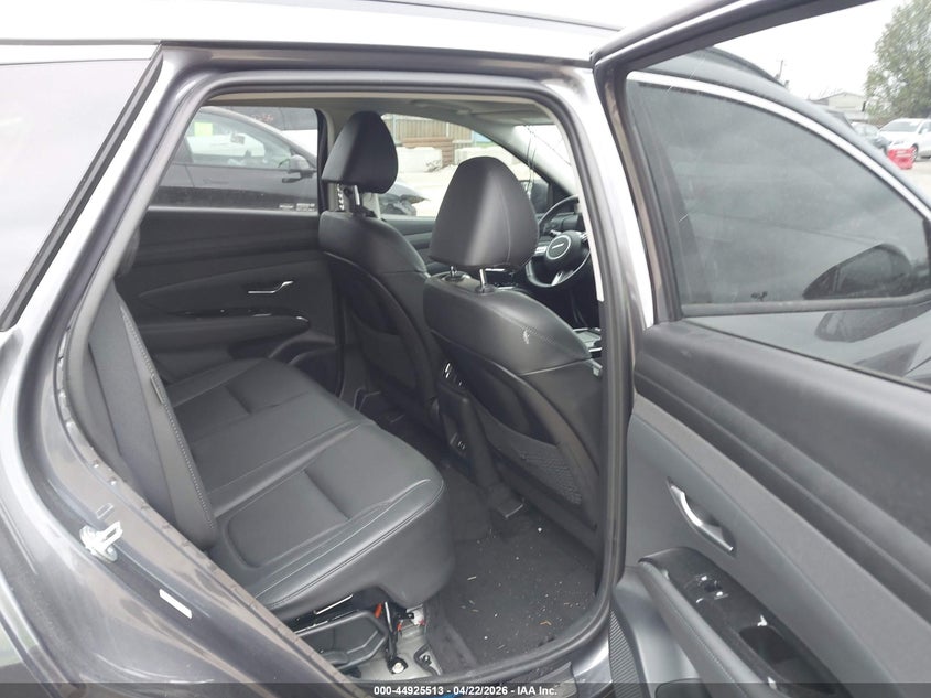 2025 Hyundai Tucson VIN KM8JEDD18SU273338 IAAI salvage auction — FRONT & REAR, Salvage (Illinois), sold $12,200 on 2026-07-10 (photo 8)