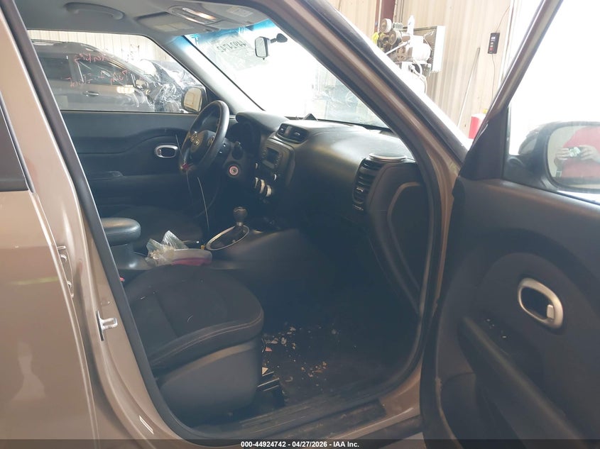2015 Kia Soul VIN KNDJN2A26F7137459 IAAI salvage auction — FRONT END, Salvage Title, sold $1,150 on 2026-07-07 (photo 5)