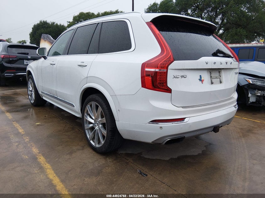 2016 Volvo Xc90 VIN YV4A22PL3G1024305 IAAI salvage auction — ENGINE BURN, Original (Texas), sold $1,050 on 2026-08-18 (photo 3)