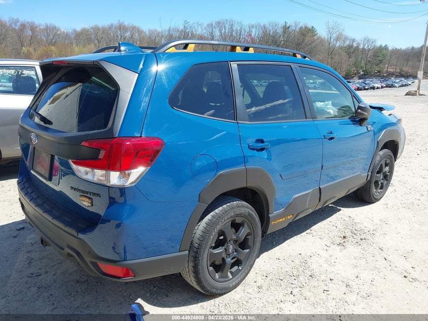 2022 Subaru Forester VIN JF2SKAMC7NH501748 IAAI salvage auction — FRONT END, Salvage (Rhode Island), sold $5,600 on 2026-07-28 (photo 4)