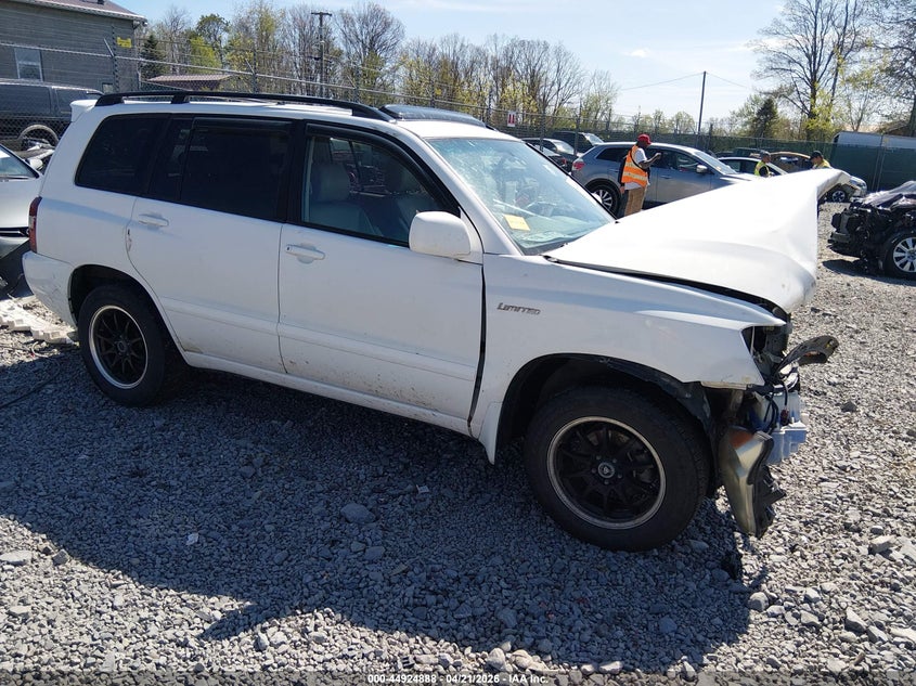 2004 Toyota Highlander VIN JTEEP21A340017221 IAAI salvage auction — FRONT END, Salvage (West Virginia), sold $200 on 2026-07-08 (photo 1)