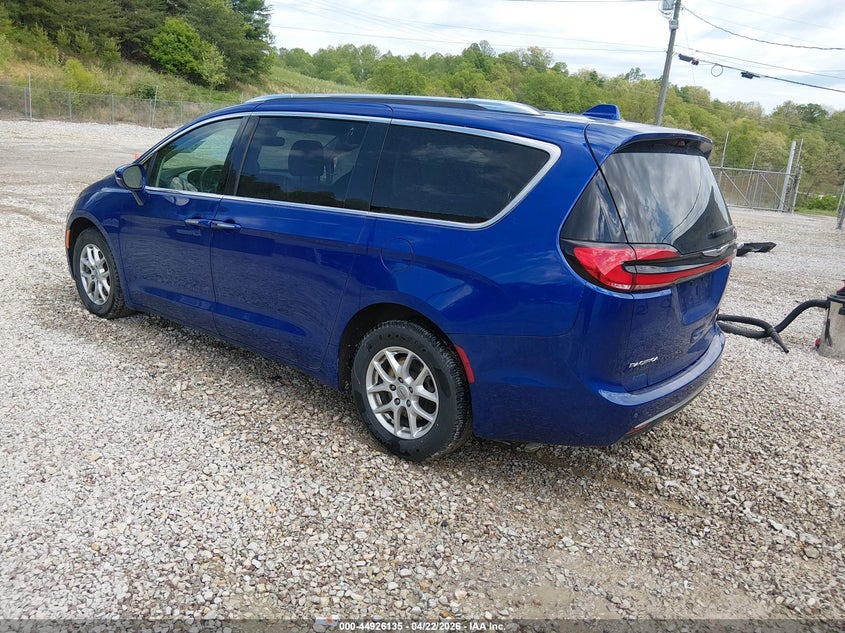 2021 Chrysler Pacifica VIN 2C4RC1BG0MR590940 IAAI salvage auction — FRONT & REAR, Salvage (Kentucky), sold $3,850 on 2026-07-10 (photo 3)