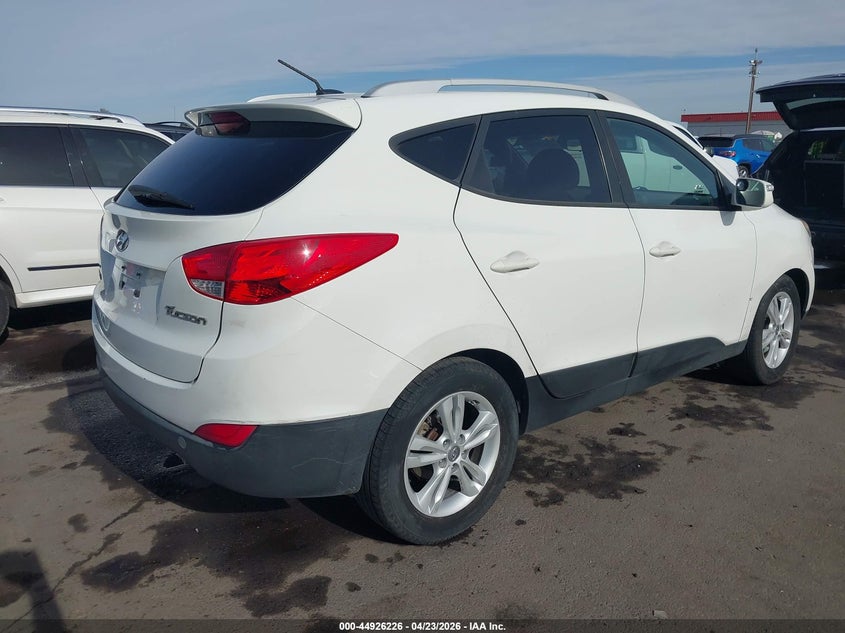 2012 Hyundai Tucson VIN KM8JU3AC0CU484621 IAAI salvage auction — RIGHT SIDE, Salvage (Arizona), sold $1,450 on 2026-07-28 (photo 4)