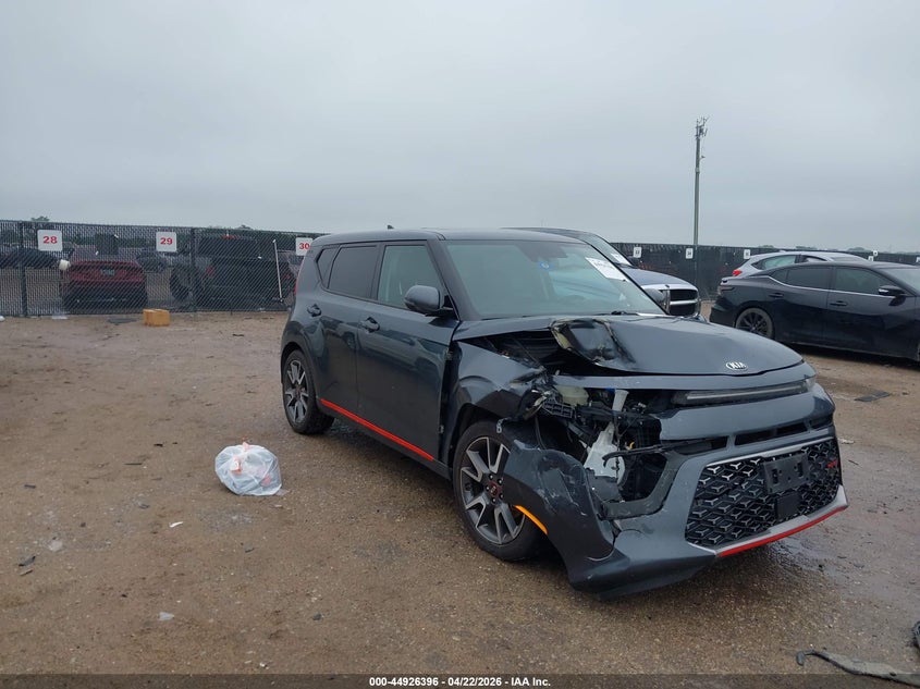 2020 Kia Soul VIN KNDJ53AF2L7009451 IAAI salvage auction — RIGHT FRONT, Original (Texas), sold $3,500 on 2026-07-07 (photo 1)
