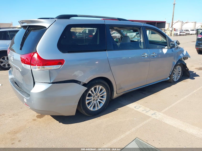 2011 Toyota Sienna VIN 5TDYK3DC9BS170411 IAAI salvage auction — FRONT END, Salvage (Hawaii), sold $100 on 2026-07-28 (photo 4)