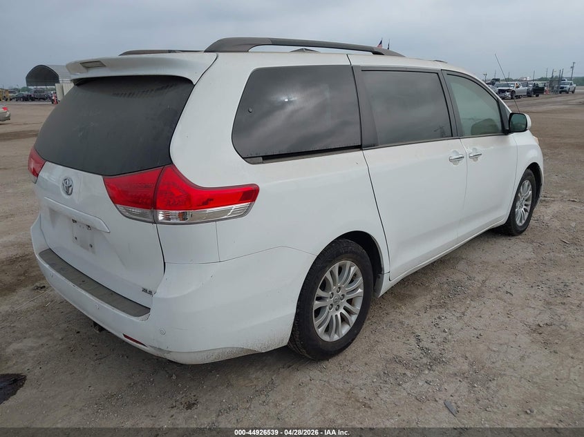 2012 Toyota Sienna VIN 5TDYK3DC2CS271114 IAAI salvage auction — NORMAL WEAR, Salvage Title, sold $4,975 on 2026-07-13 (photo 4)