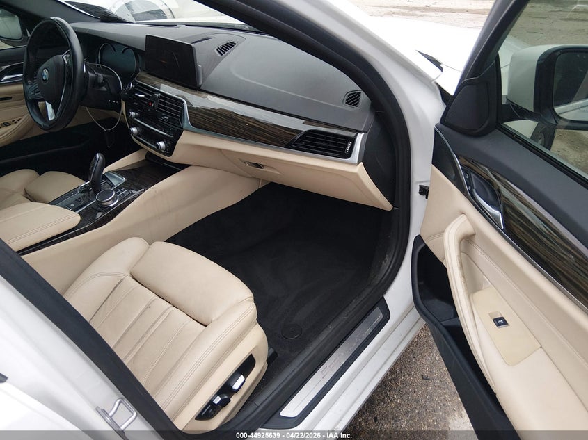 2018 BMW 5er VIN WBAJE5C50JWA95507 IAAI salvage auction — LEFT FRONT, Original (Texas), sold $8,300 on 2026-07-28 (photo 5)