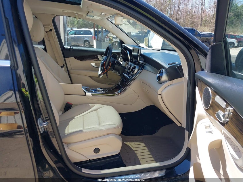 2018 Mercedes-benz Glc VIN WDC0G4KB1JV110460 IAAI salvage auction — FRONT END, Salvage (Vermont), sold $6,700 on 2026-08-08 (photo 5)
