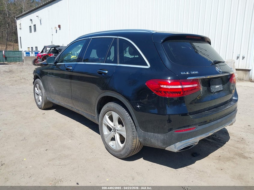 2018 Mercedes-benz Glc VIN WDC0G4KB1JV110460 IAAI salvage auction — FRONT END, Salvage (Vermont), sold $6,700 on 2026-08-08 (photo 3)