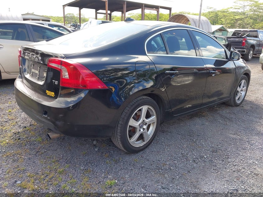 2012 Volvo S60 VIN YV1622FS8C2041214 IAAI salvage auction — LEFT & RIGHT, Salvage Title, sold $25 on 2026-08-11 (photo 4)